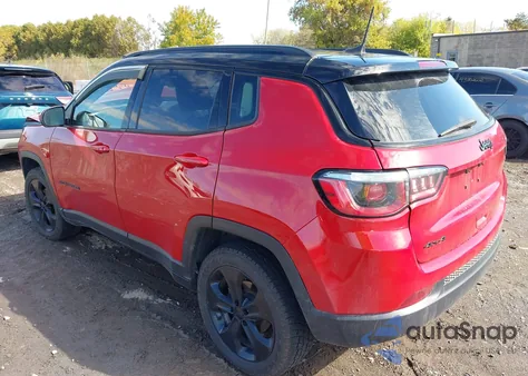 2019 Jeep Compass Altitude 4X4 from USA, damaged, VIN 3C4NJDBB5KT682629